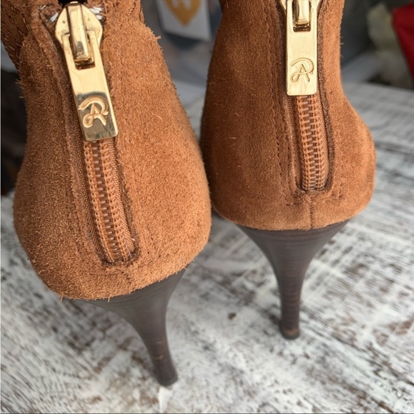 Adrianna Papell pointed booties 10M - Picture 8 of 10